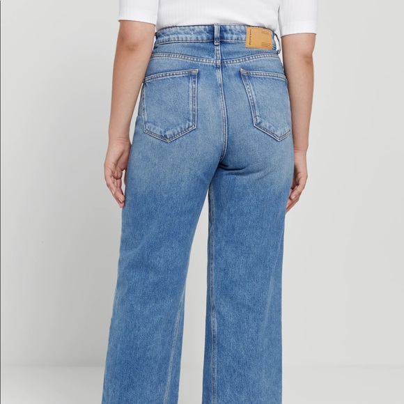 Nina wide-leg jeans in light blue - Picture 8 of 10